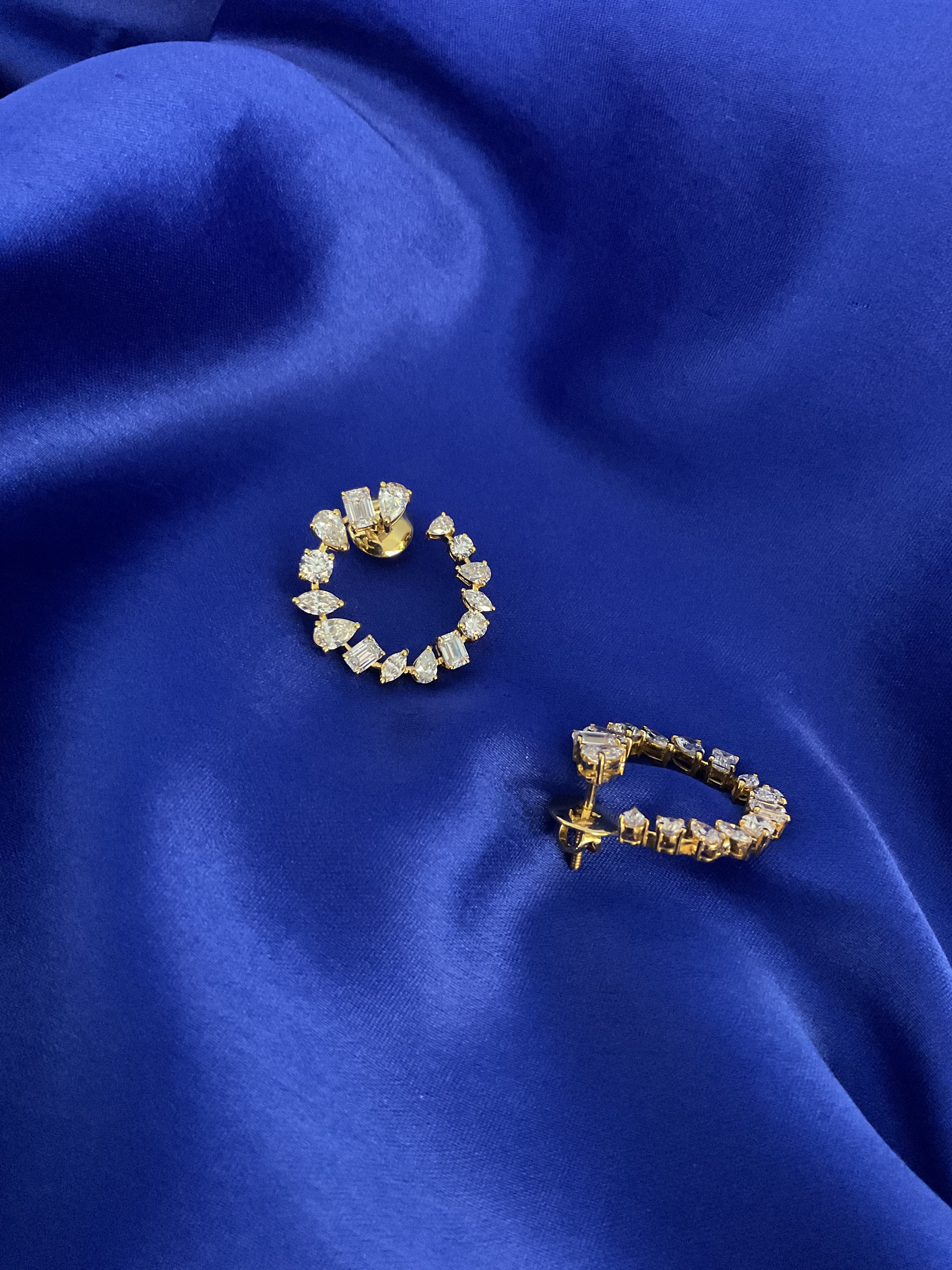 Graceful Gleam Solitaire Earrings