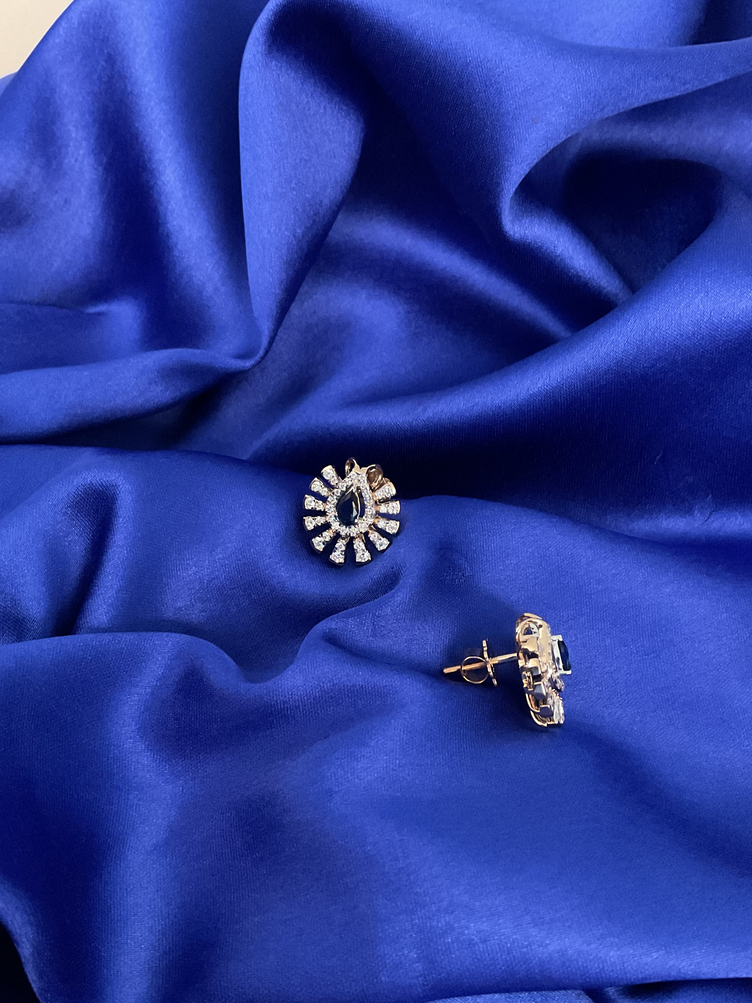 Seraphic charm Earrings