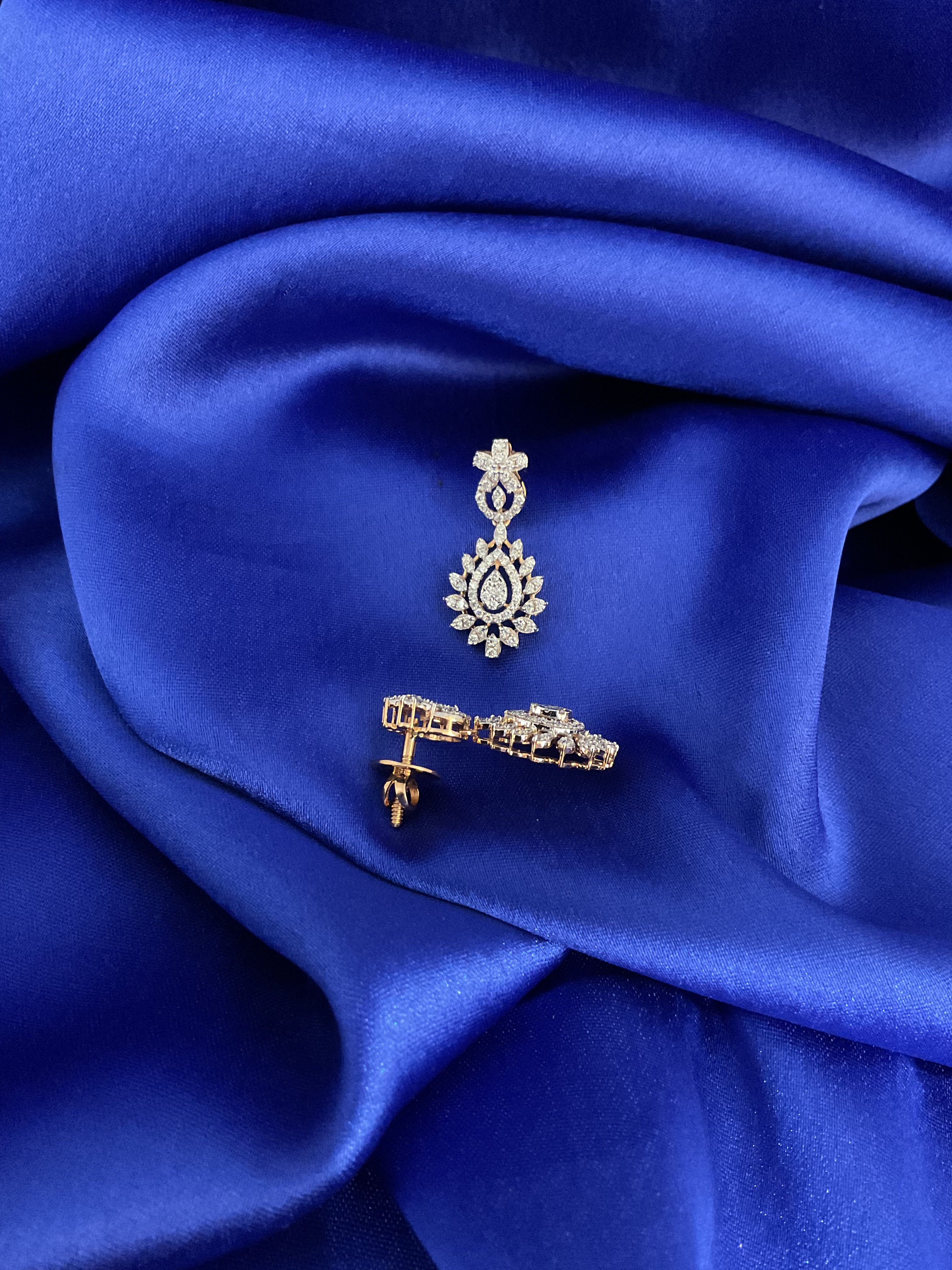 Diamond Wishper Earrings