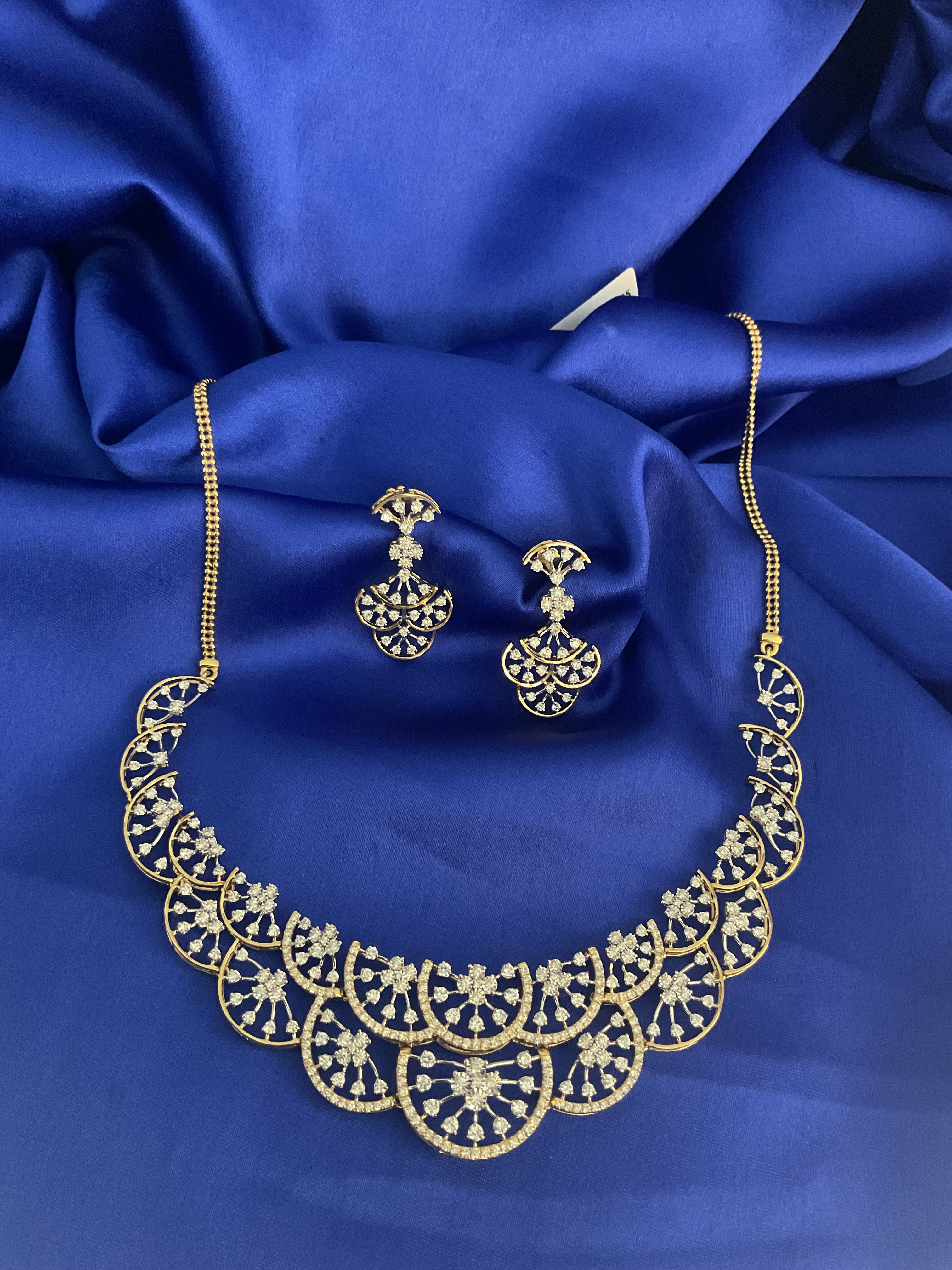 Sundhar Ladki Necklace