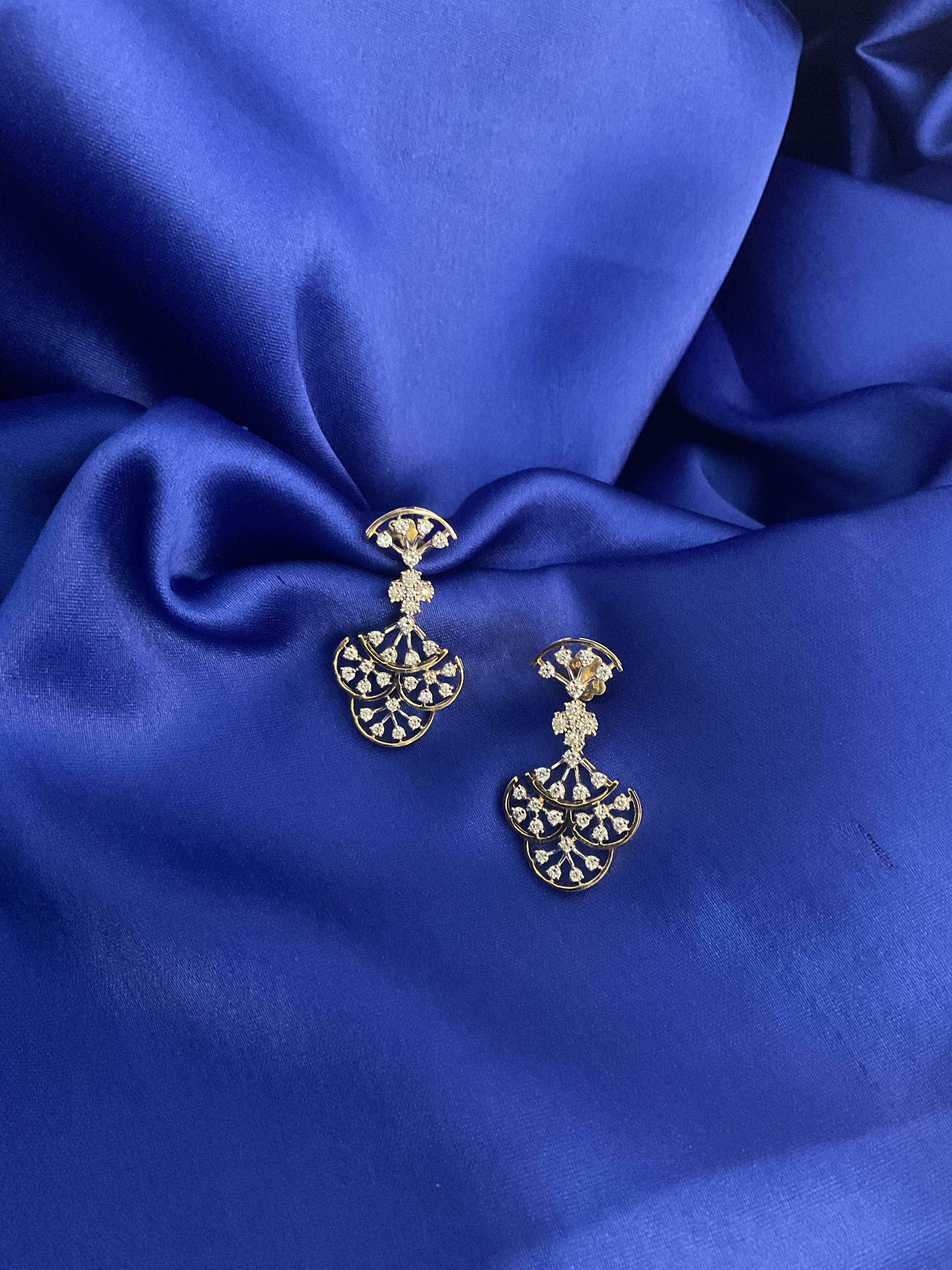 Sundar Ladki Earrings