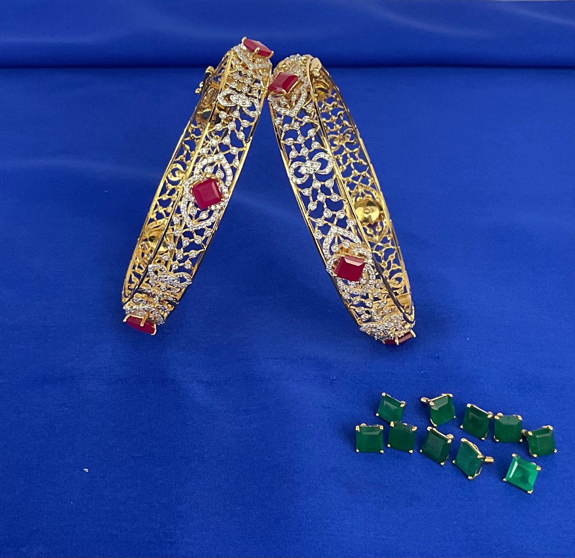 Lady Love Changeable Bangles: Size 2-4