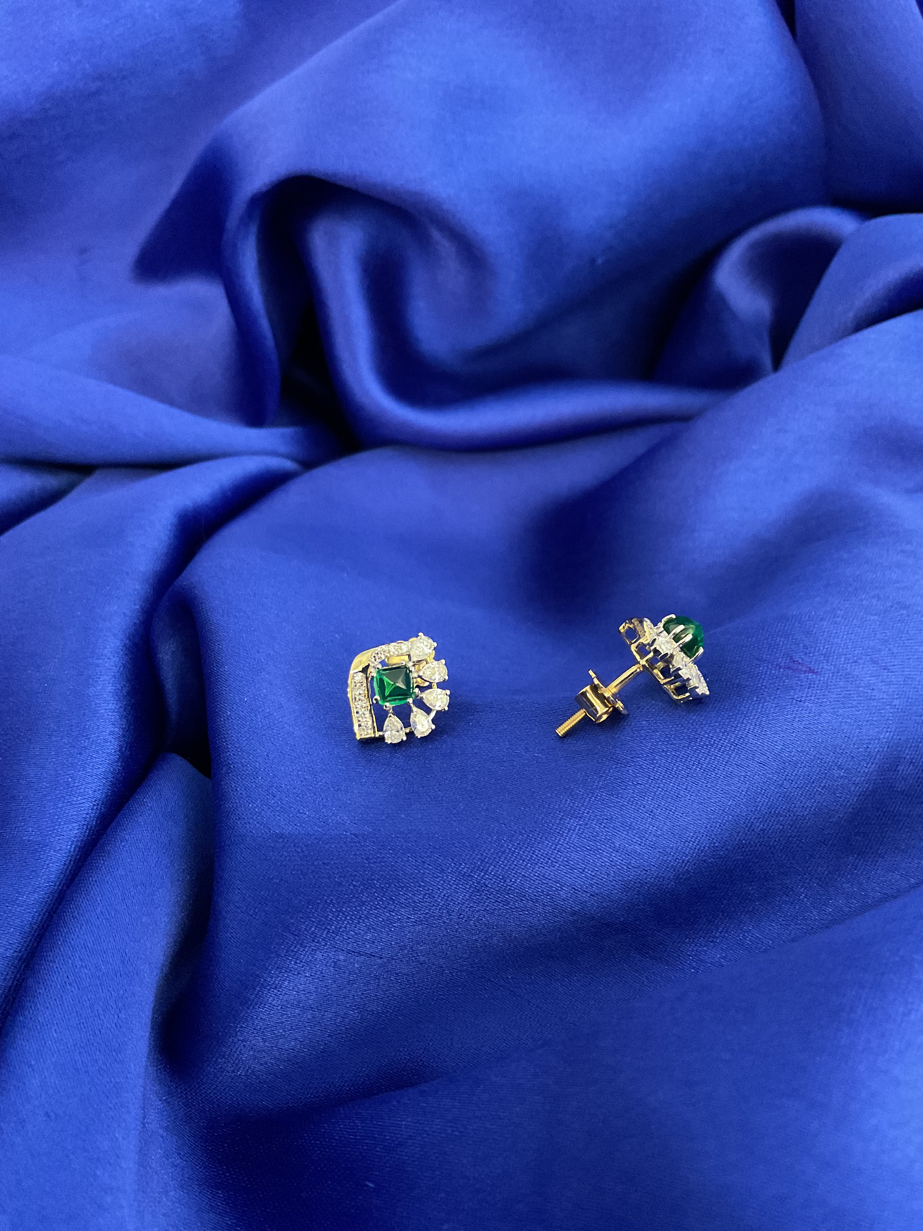 Mastic Touch Studs