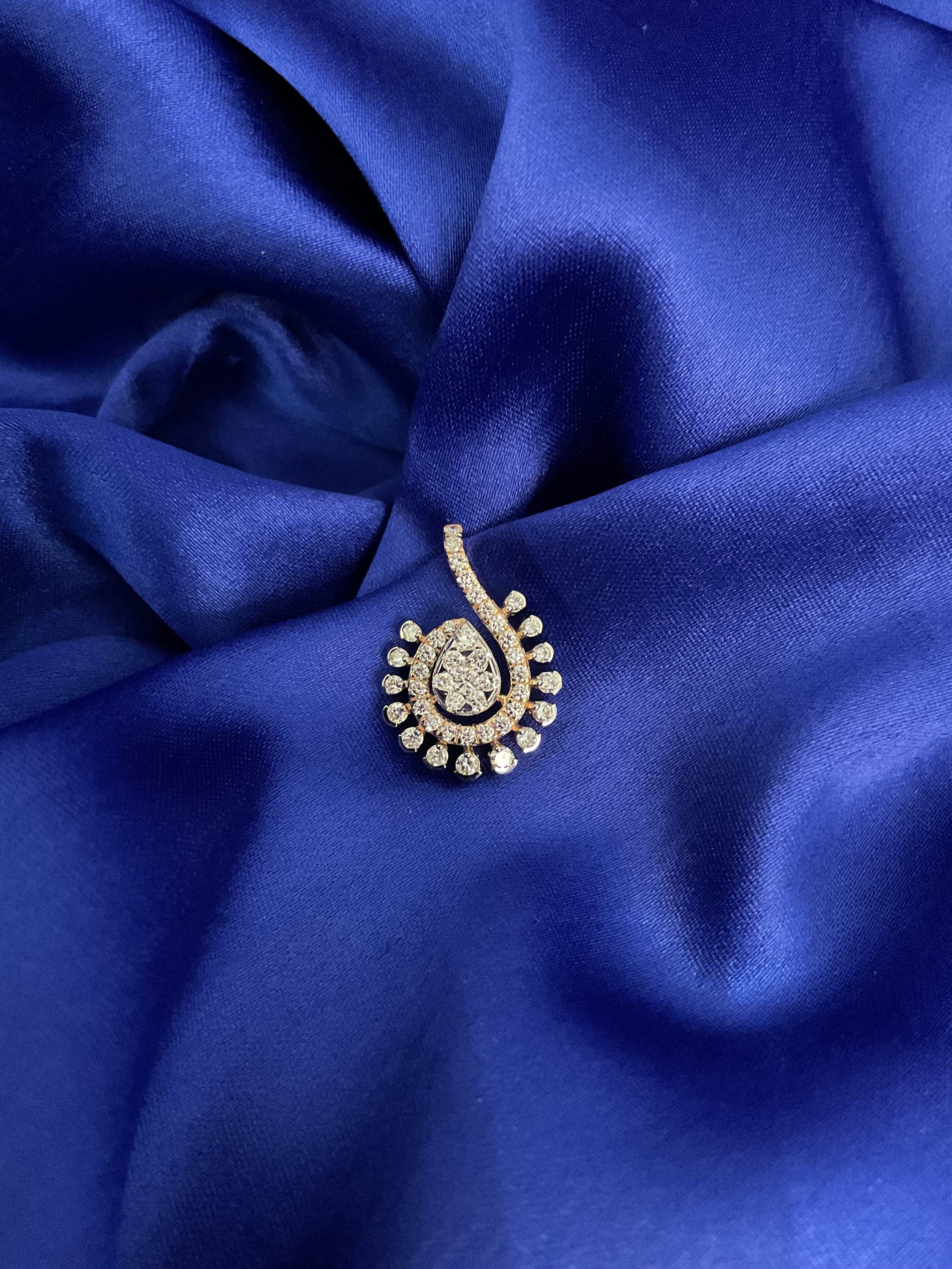 Pear Curve Pendant