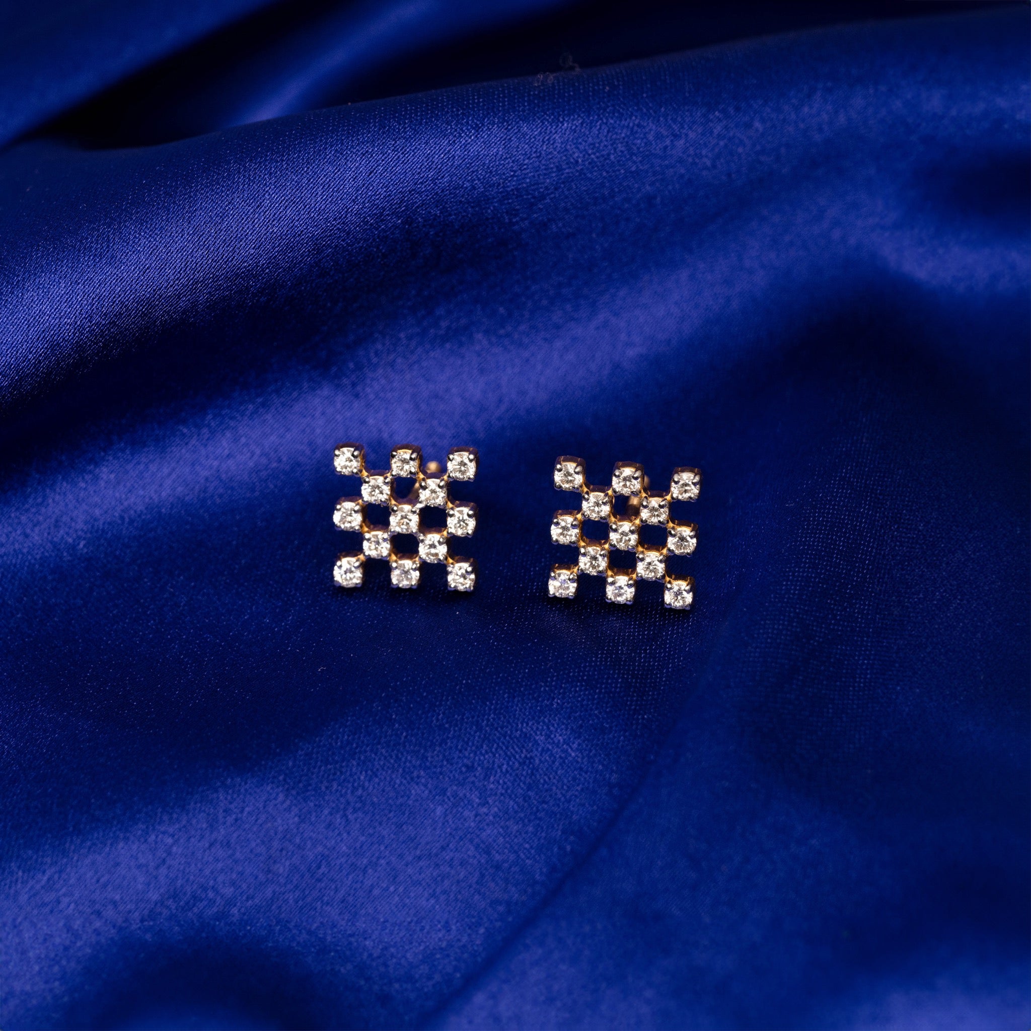 Quasar Quints Studs