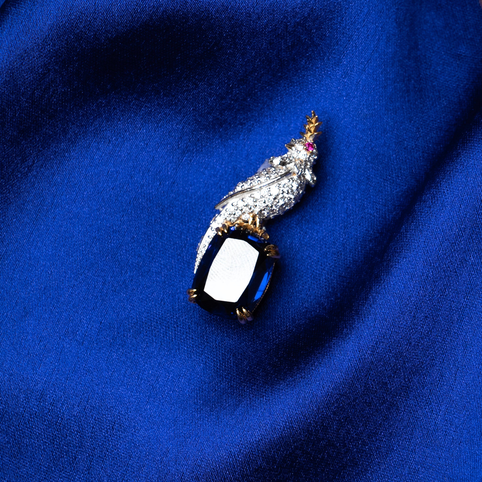 Sapphire Parrot Pendant