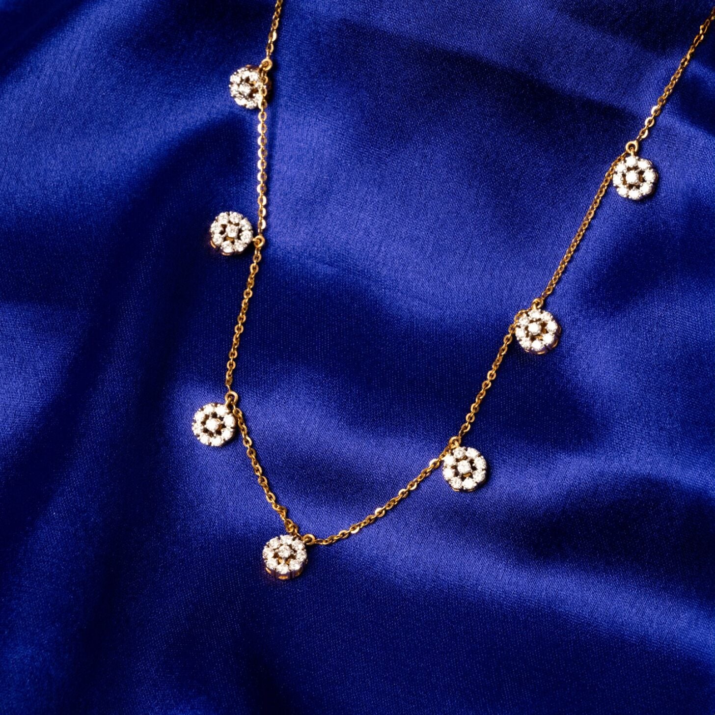 Diamond Blossoms - Pendant Chain